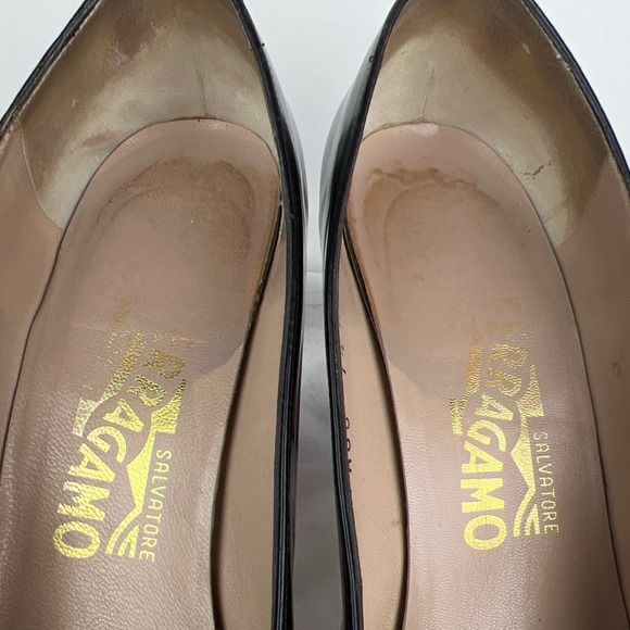 Salvatore Ferragamo Black Bow Embellished Block Heel Pumps - Picture 9 of 14